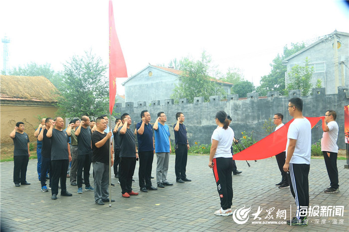 庆"七一 " 单县杨楼镇开展"红旗高扬在我心 一心向党齐奋进"活动